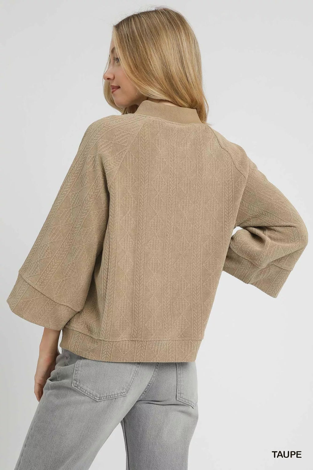 Textured Knit V-Neck Top