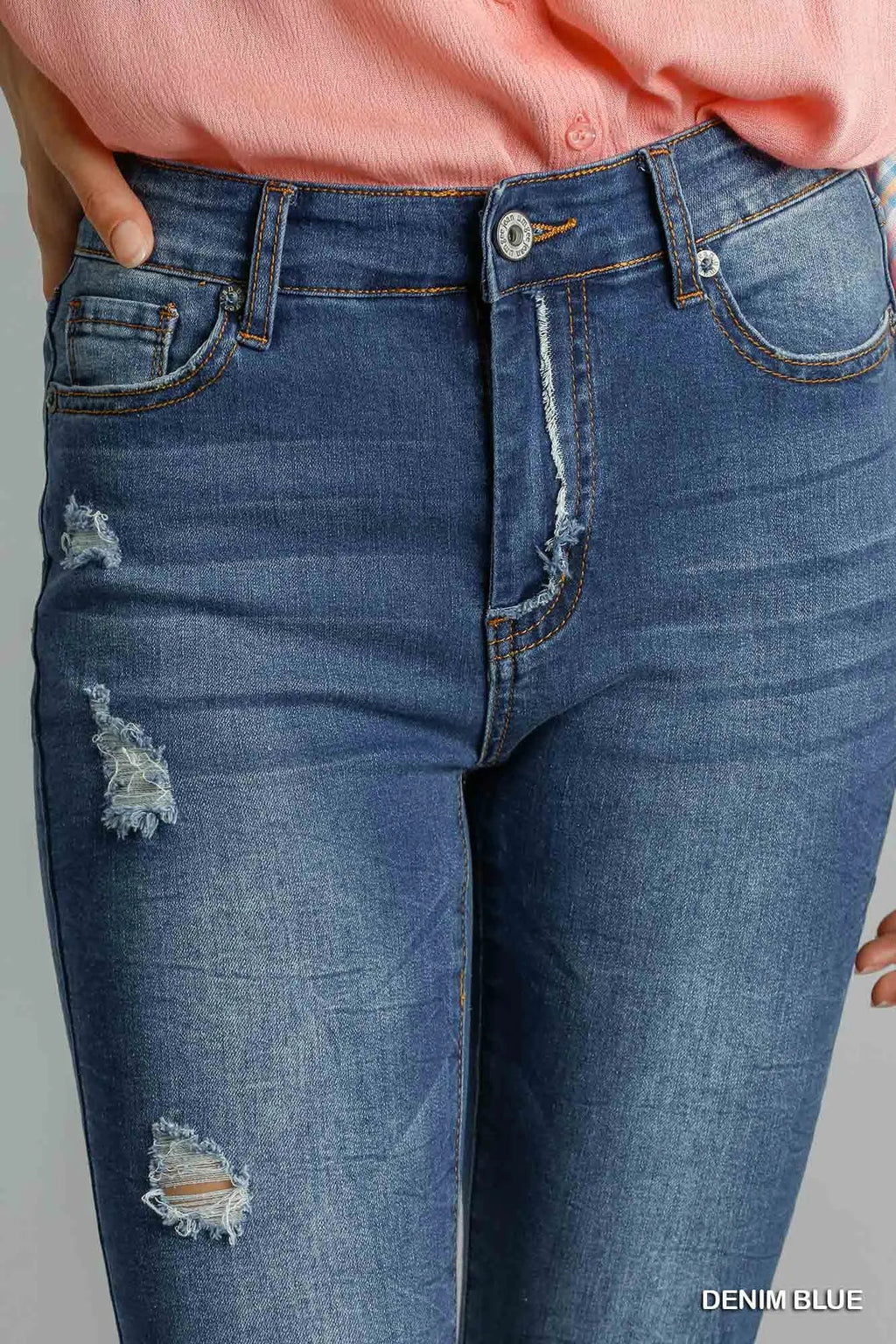 Distressed Skinny Jeans with Pockets