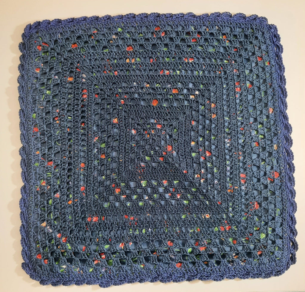 Crocheted front pillow cover: Size: 18"x18"