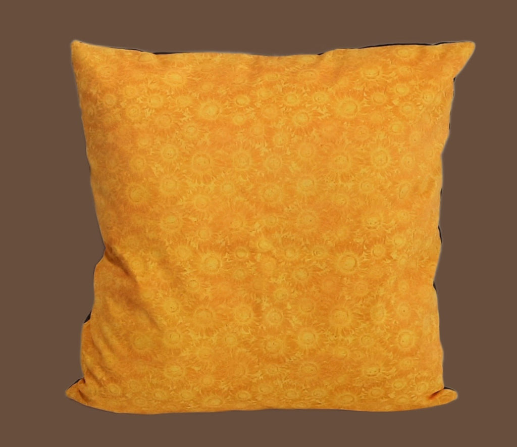 Sunflower pillow cover. Size: 18"x18"