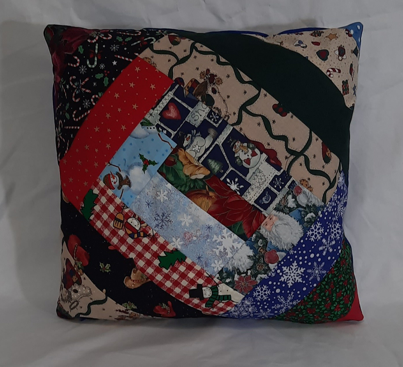 15"x15" Quilted Christmas Pillow Cover