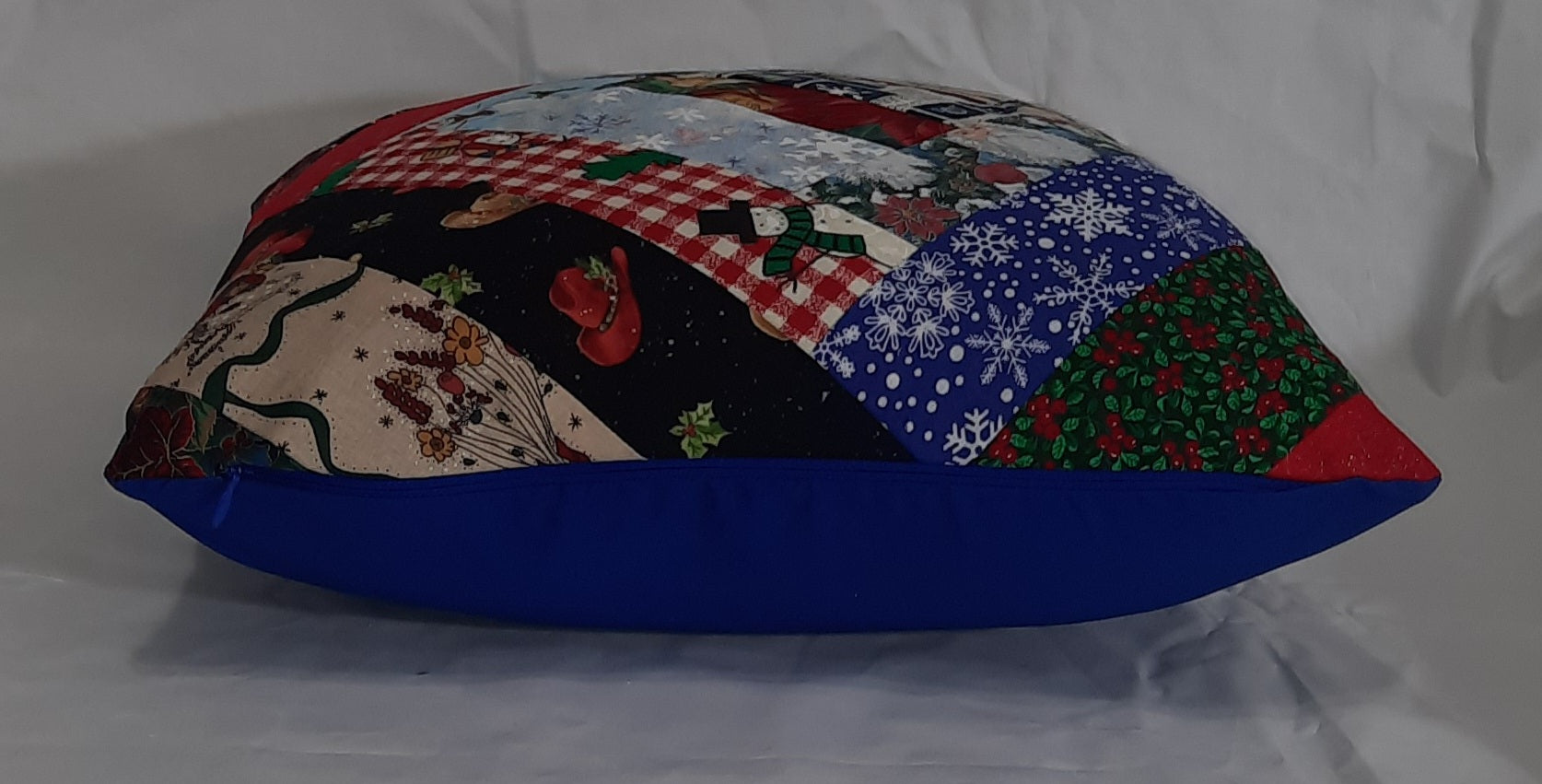 15"x15" Quilted Christmas Pillow Cover