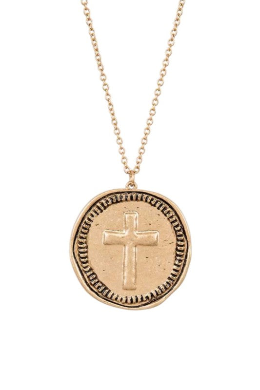 Long Necklace with Embossed Cross Pendant – Stylish Statement Jewelry