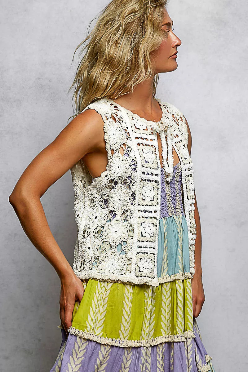 Tie Front Floral Pattern Crochet Vest with Scalloped Edge