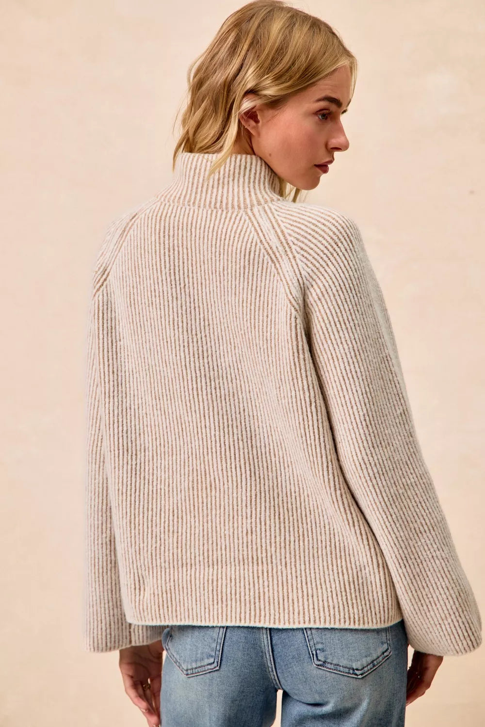 Two Tone Rib Texured Knit Collared Top with Zip Up