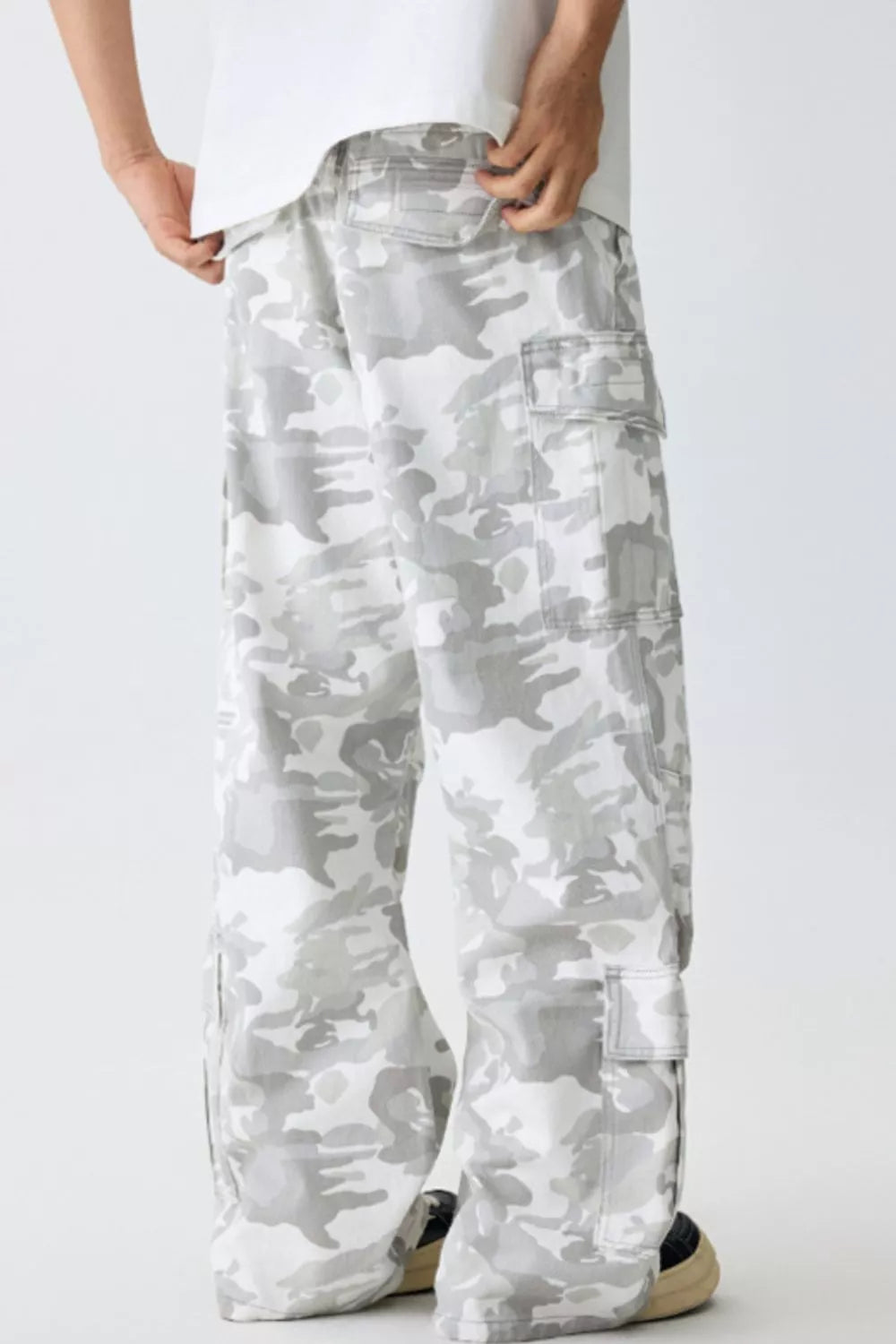Men's Relaxed Fit Camo Cargo Pants