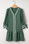Canton Contrast Ricrac Trim Button V Neck Knotted Bracelet Sleeve Shift Dress