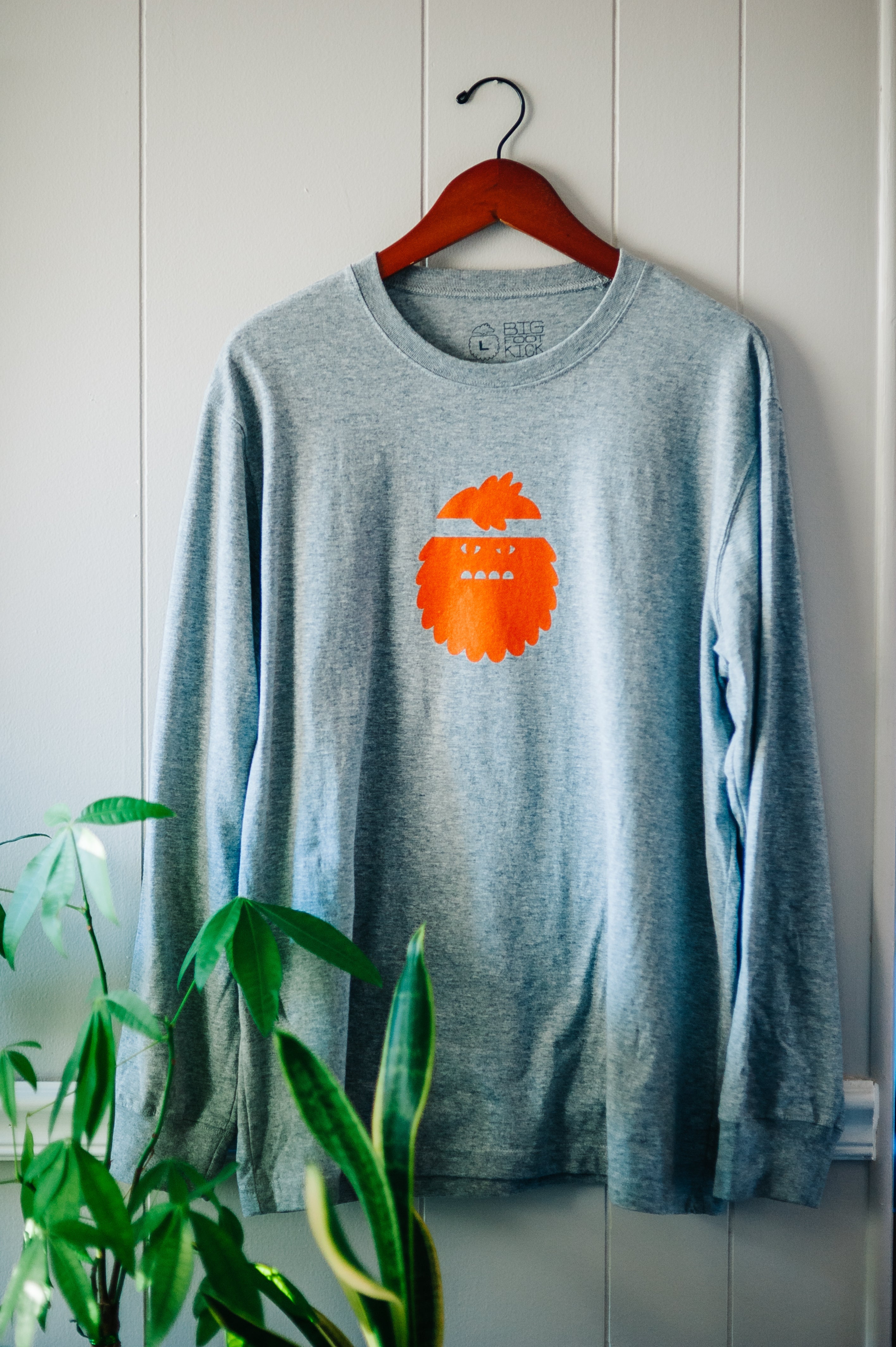 Bigfoot Long Sleeve Shirt in Gray