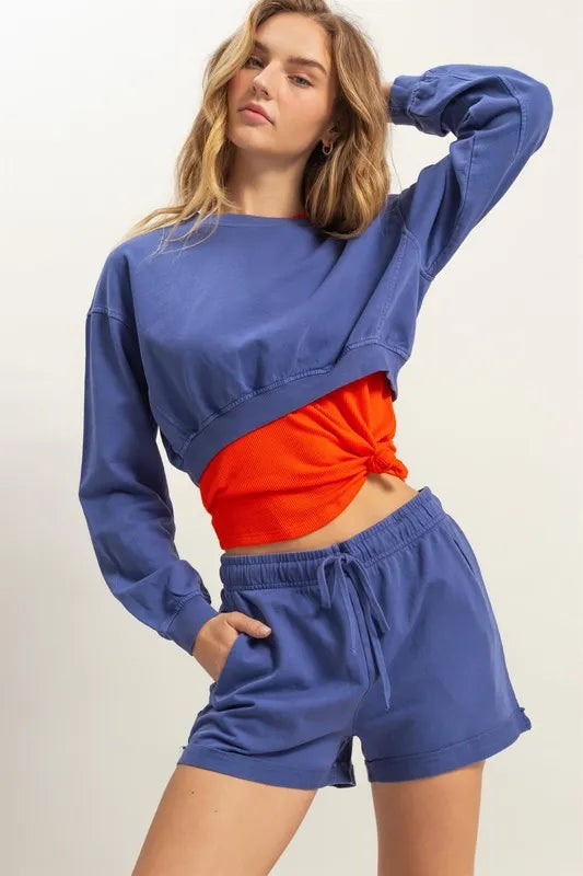 Crew Neck Long Sleeve Crop Sweatshirt