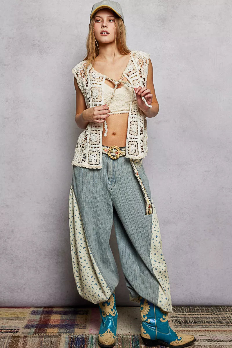 Tie Front Floral Pattern Crochet Vest with Scalloped Edge