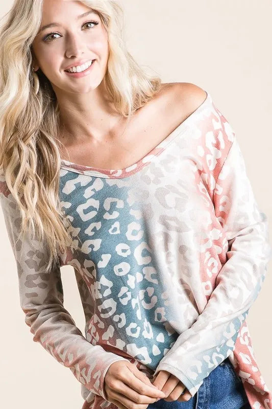 Gradation Leopard Print Textured Knit Top