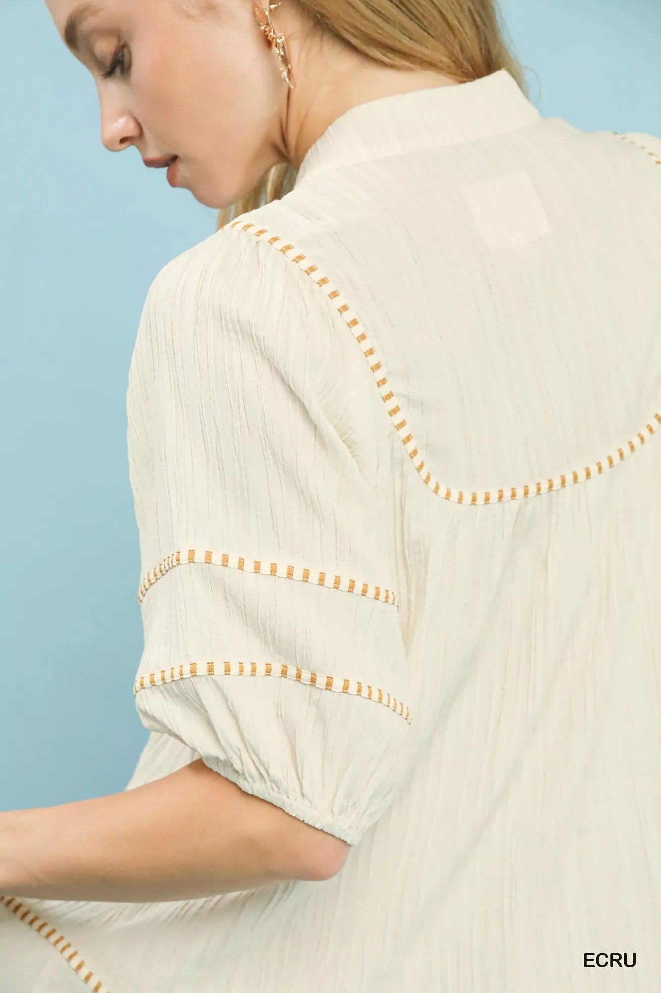 Textured Short Sleeve Top with Contrast Trim