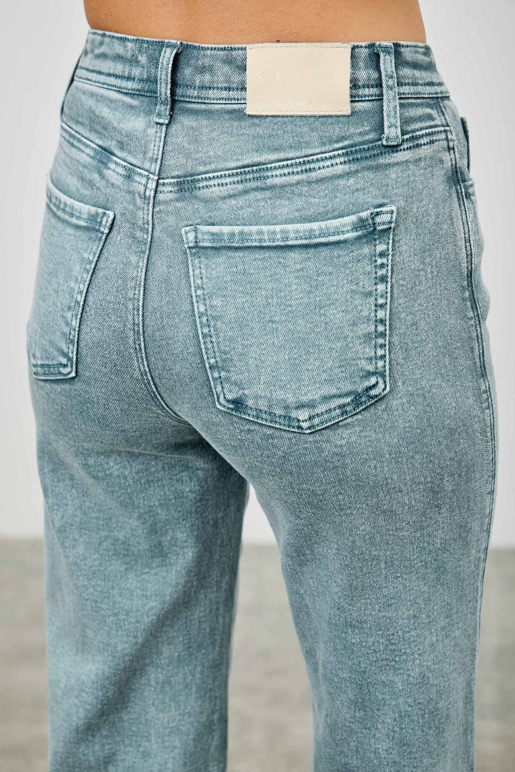 High Rise Slim Wide Straight