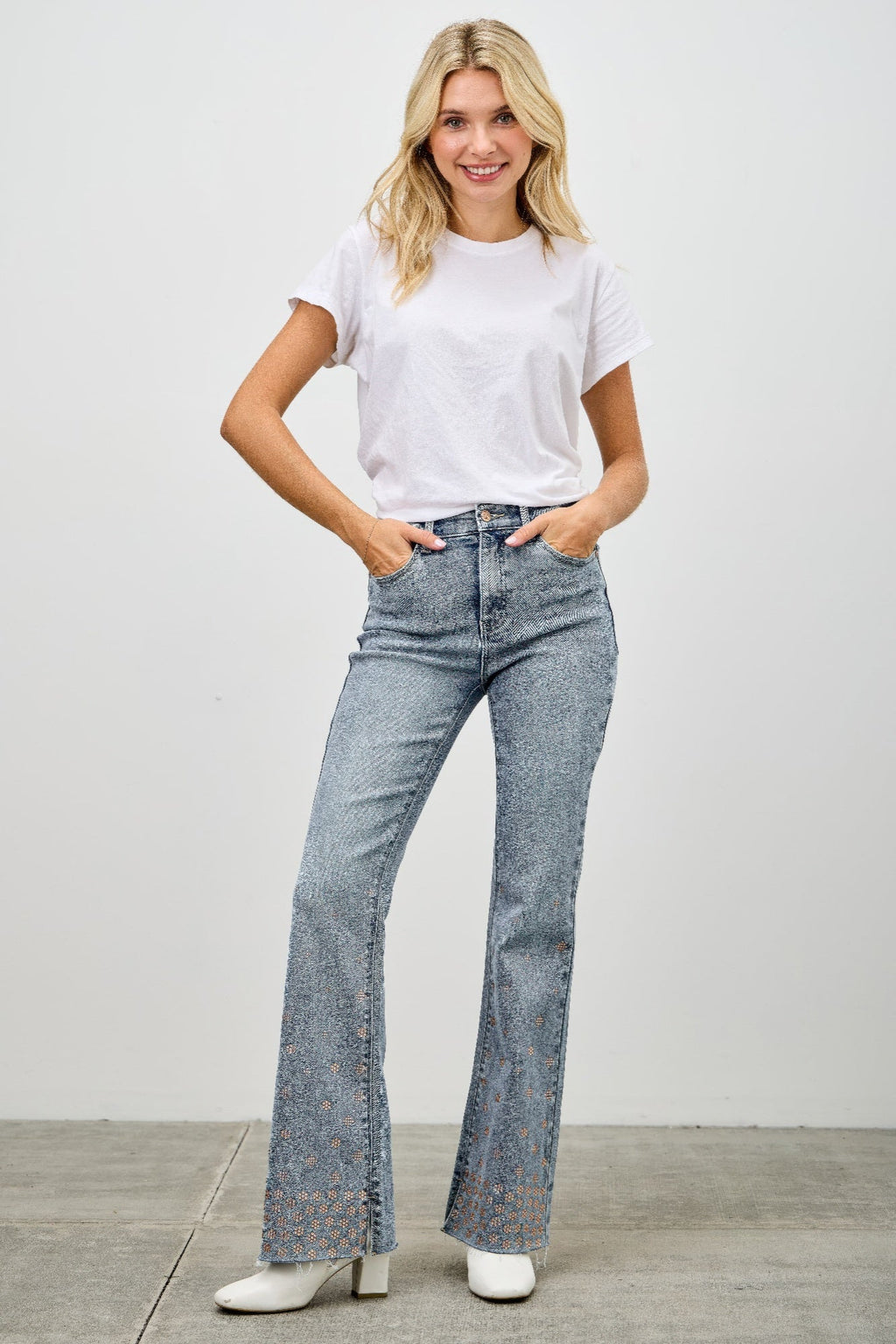High Rise Kick Flare With Rhinestone