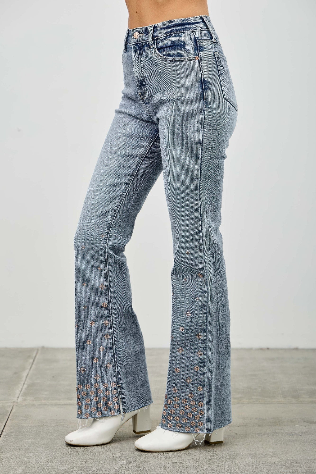 High Rise Kick Flare With Rhinestone