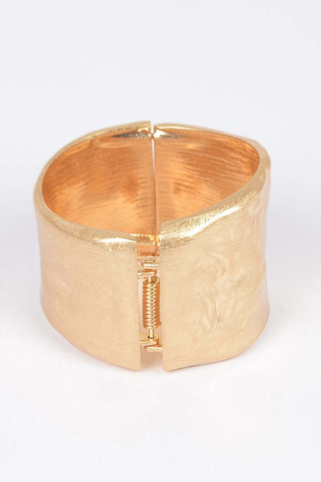 Cast Metal Spring Hinge Cuff