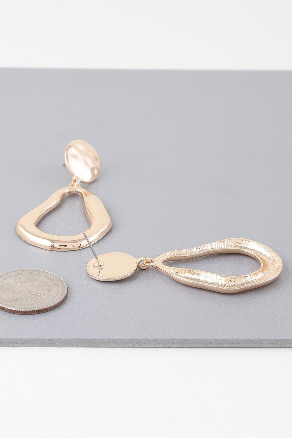 Abstract Shiny Teardrop Earrings