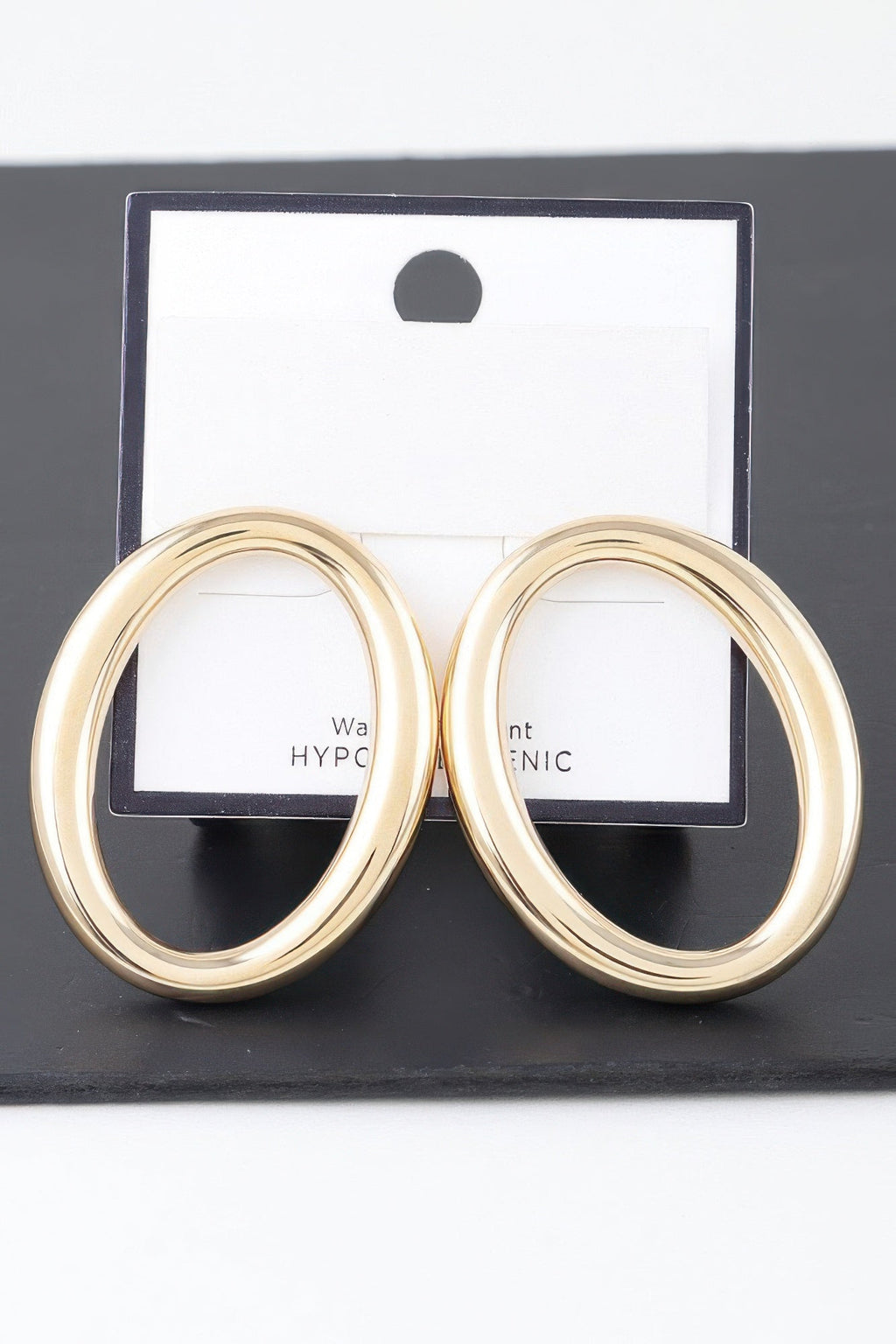 Shiny O Oval Earrings