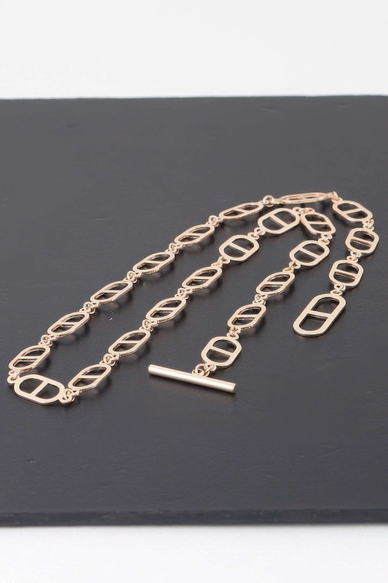 Mariner Chain Toggle Necklace