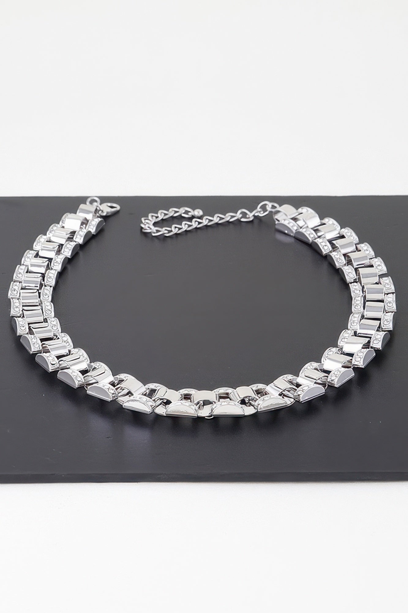 Jeweled Box Chain Necklacee