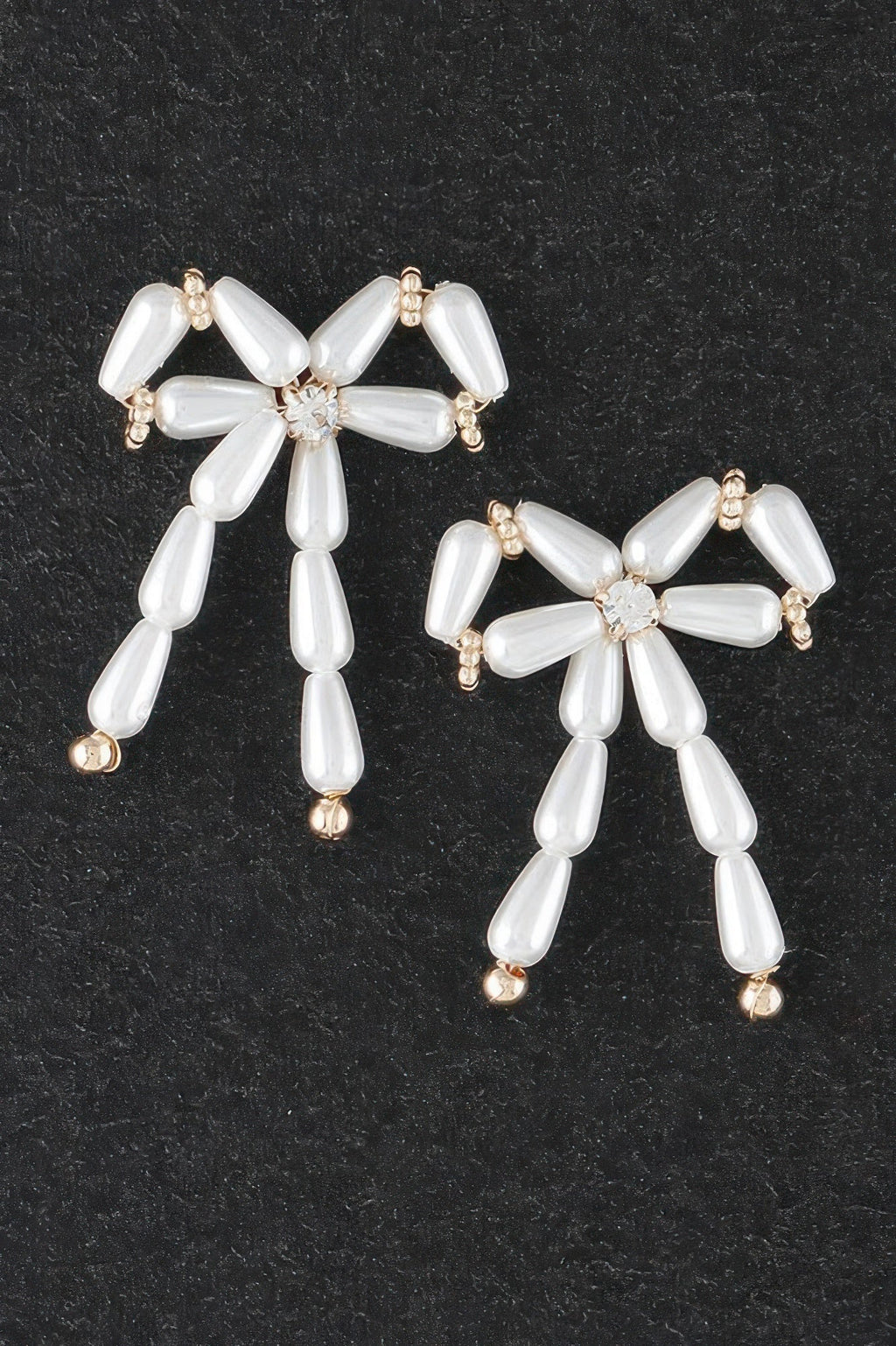 Multi Pearl Ribbon Earrings