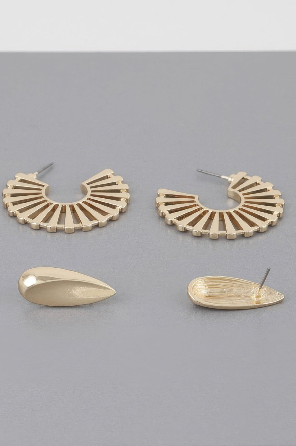Sunray Flat Hoop Earrings Set