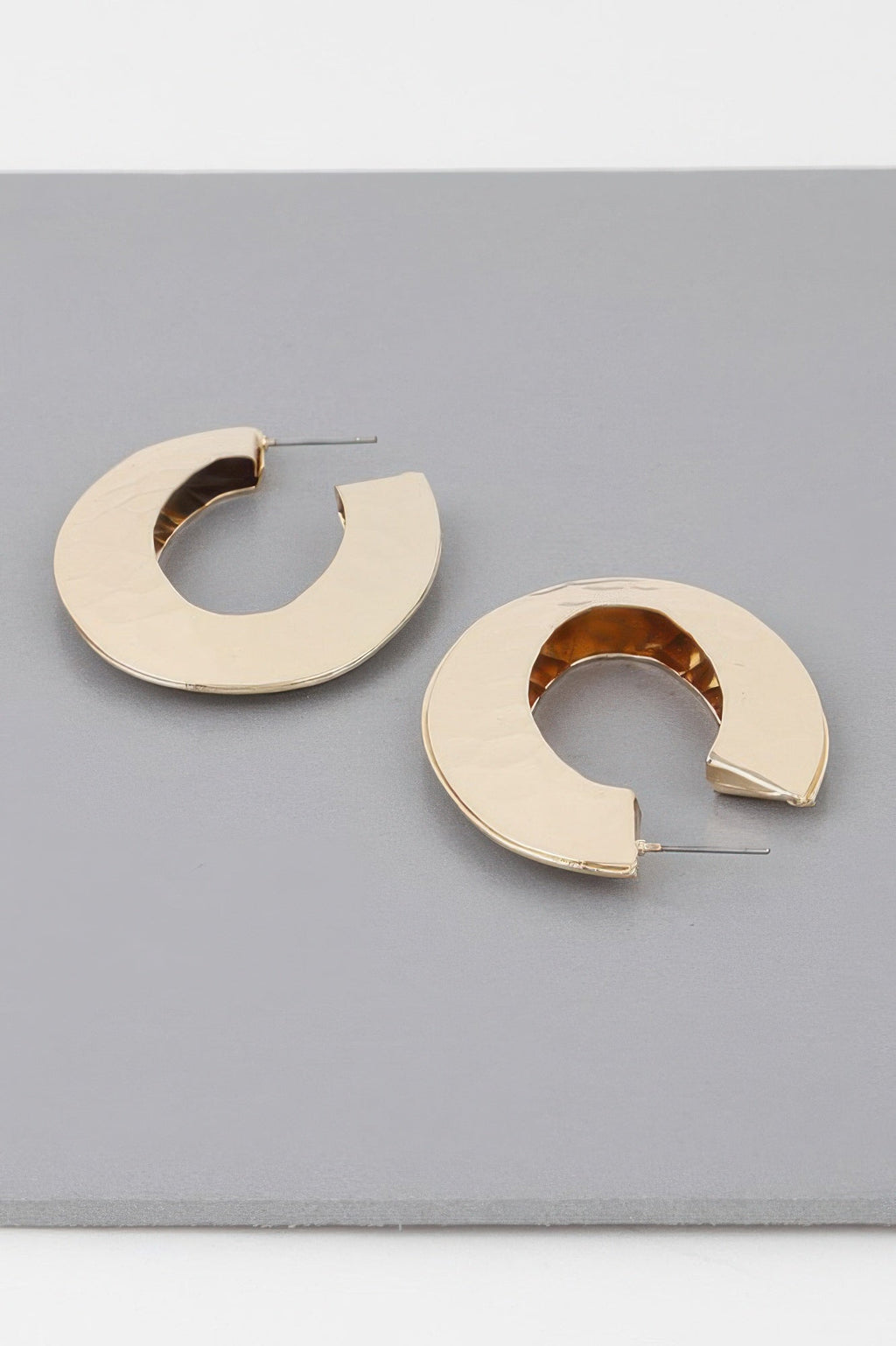 Minimal Concave Hoop Earrings