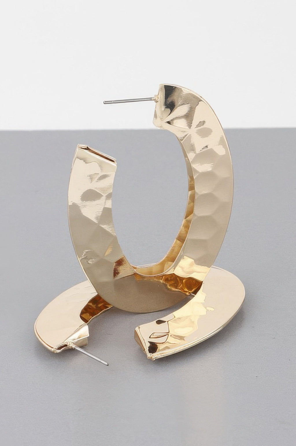 Minimal Concave Hoop Earrings