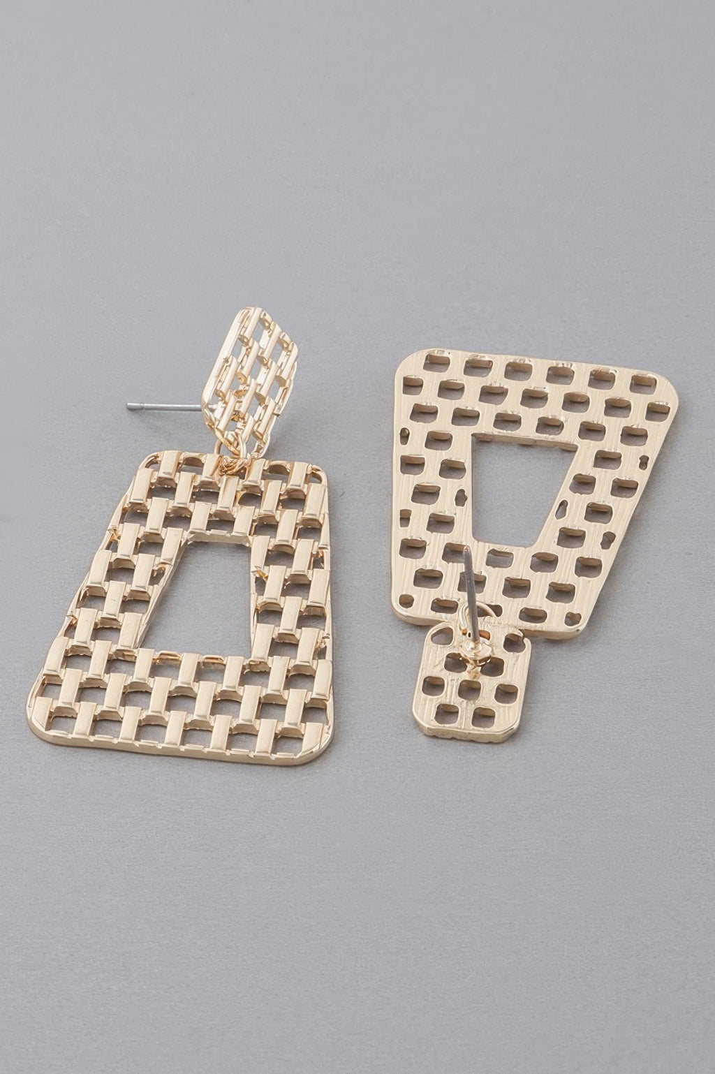 Link Chain Cut Fashion Earrings