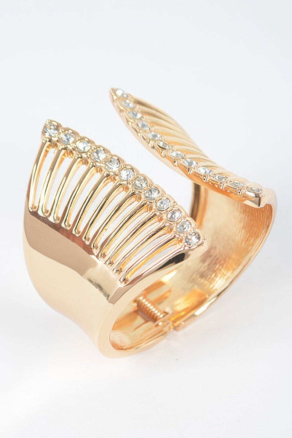 Metal Spring Hinge Cuff Bracelet
