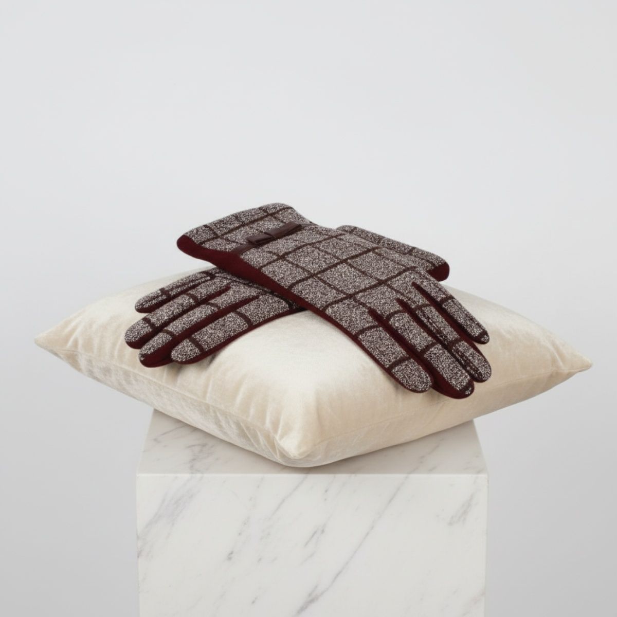 Women’s Touchscreen Winter Gloves Plaid Stylish Casual