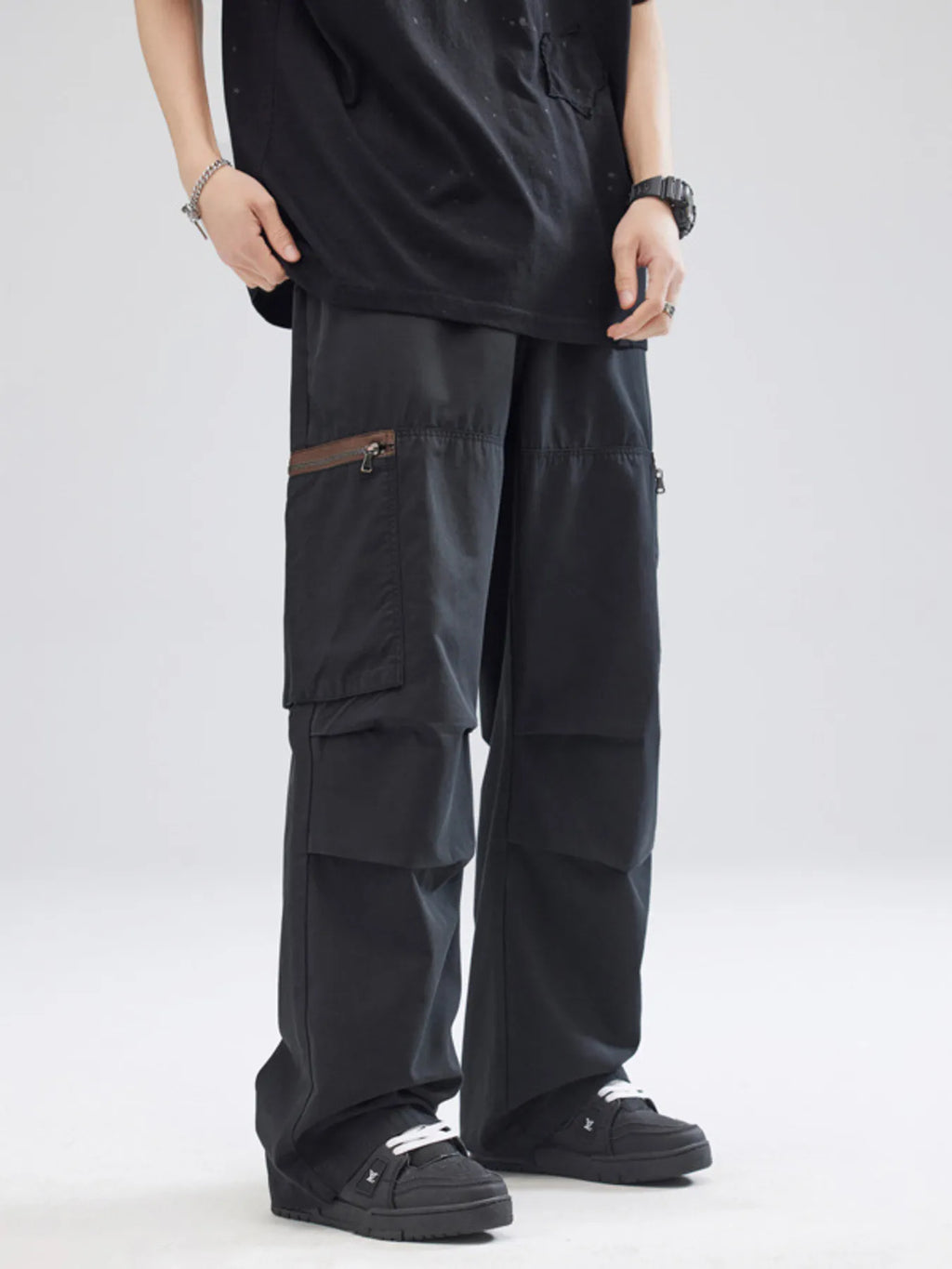Men's Full Size Relaxed Fit Cargo Pants with Zipper Pockets Plus Size