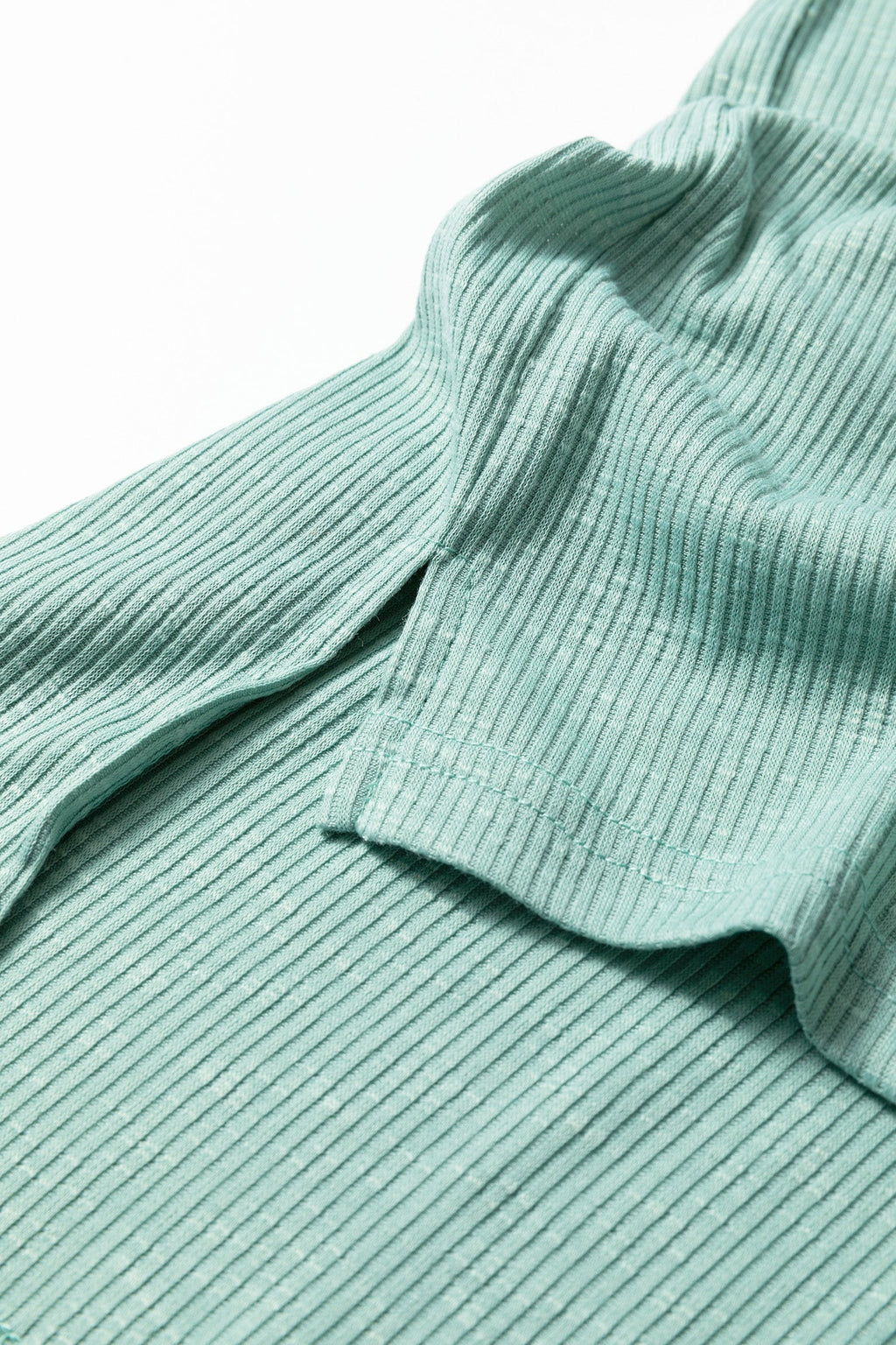 Mist Green Ribbed Camouflage Patchwork Plus Size V Neck Tee