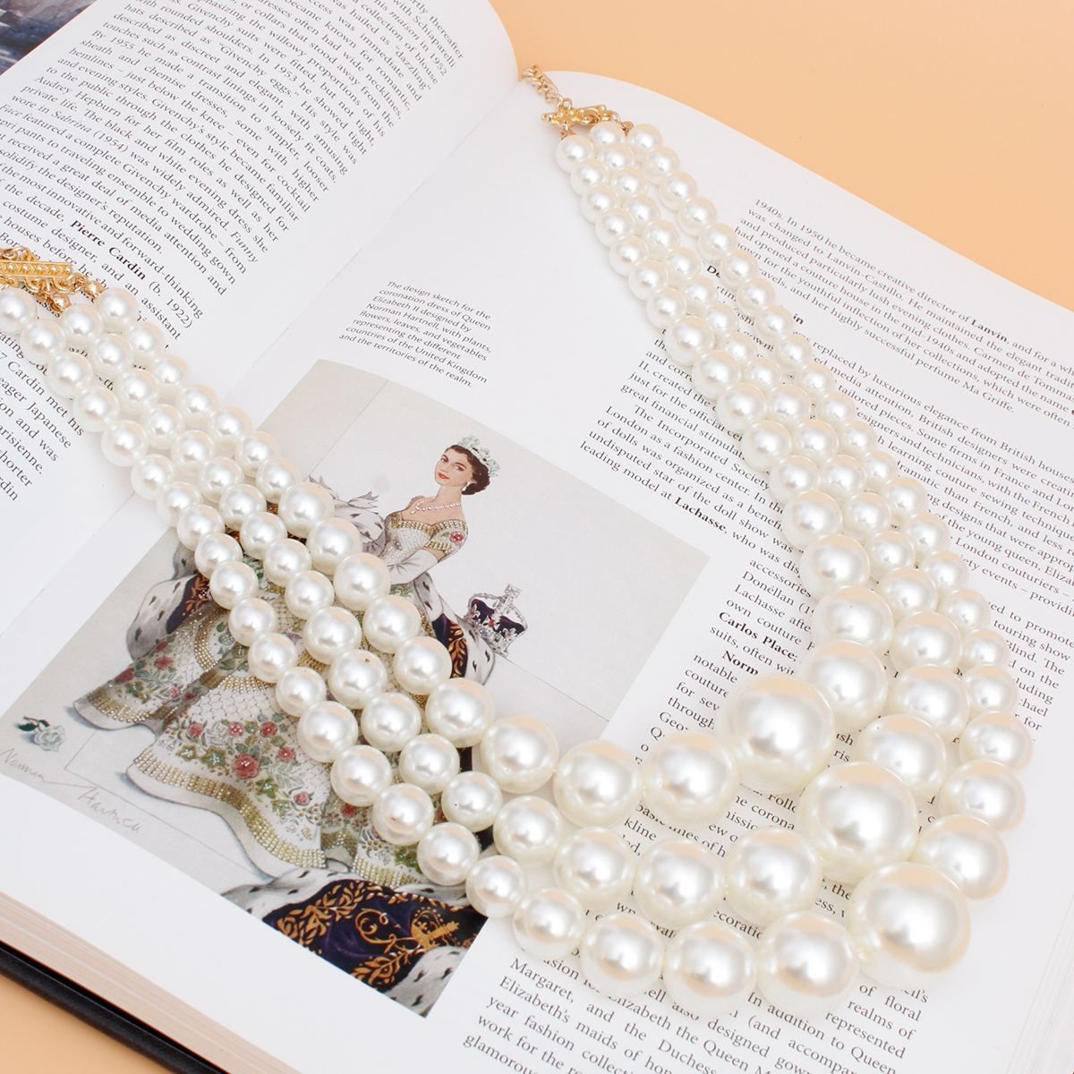 Layered Pearl Necklace Cream Bubble Gum 3-Layer Stylish Statement Jewelry for Women