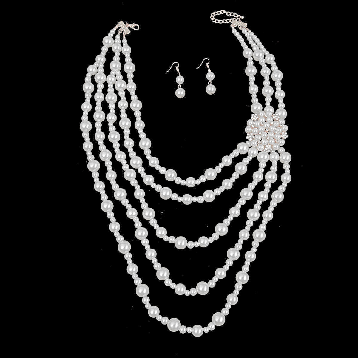 Pearl Brooch Necklace Elegant White Statement Jewelry Accessory