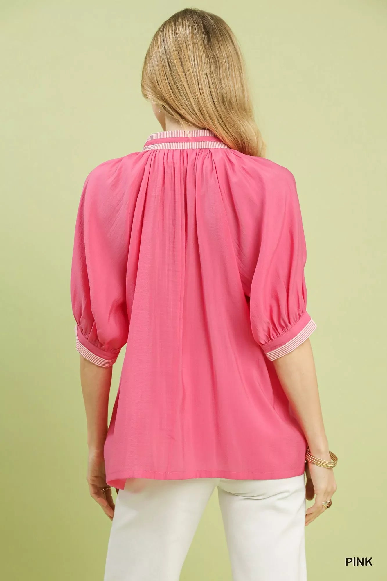Solid Contrast Trim Pleated Top