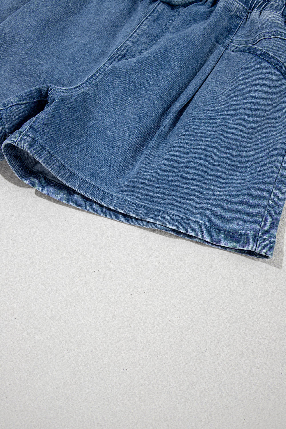 Drawstring High Waist Casual Denim Shorts with Pockets