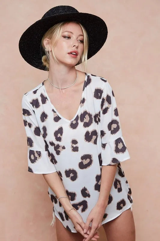 Leopard Printed V Neck Woven Top with Ruffled