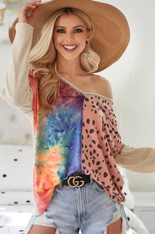 Print Block V Neck Top with Contrast Stitching