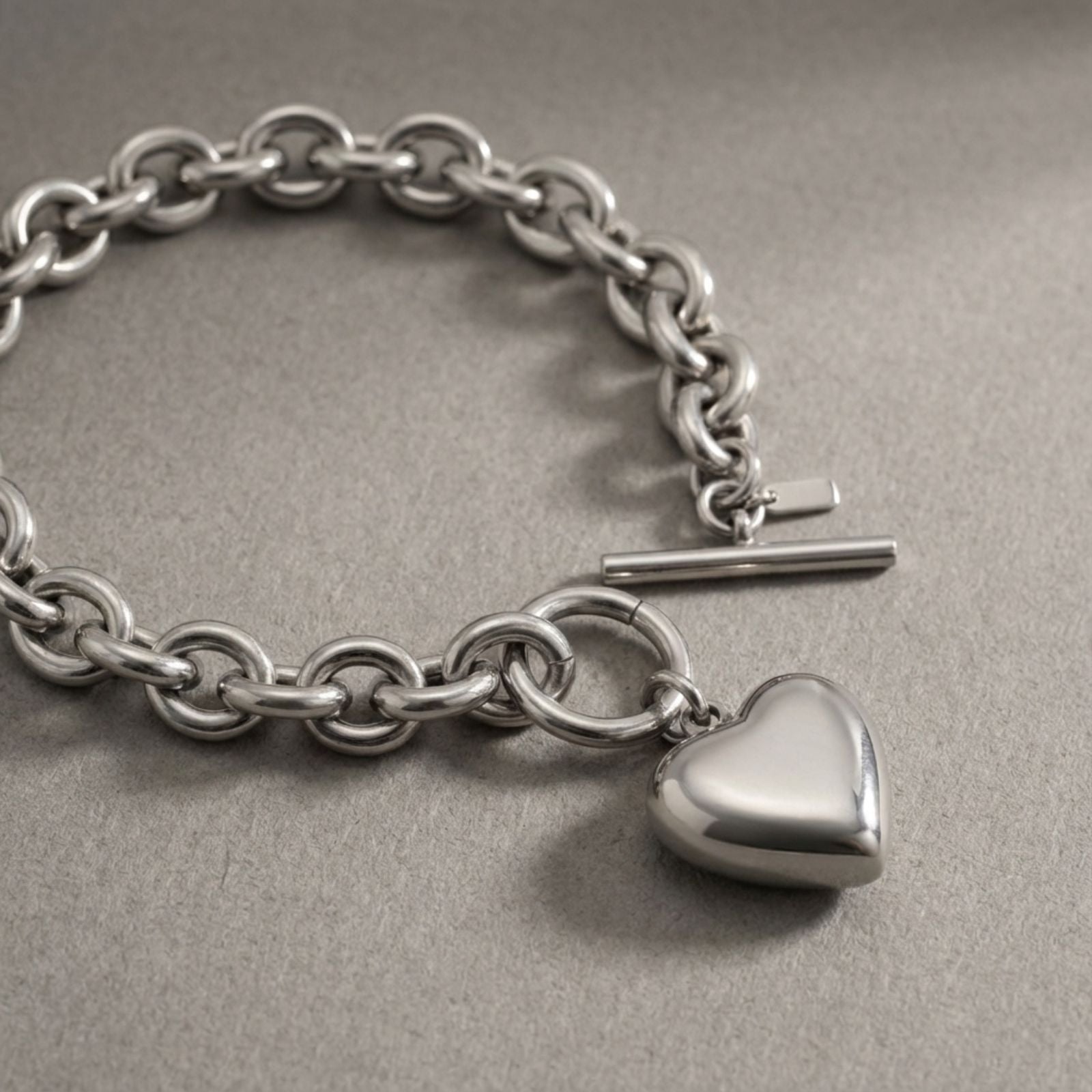 Bracelet Silver Steel Toggle Heart Rolo Chain Stylish Jewelry Accessory