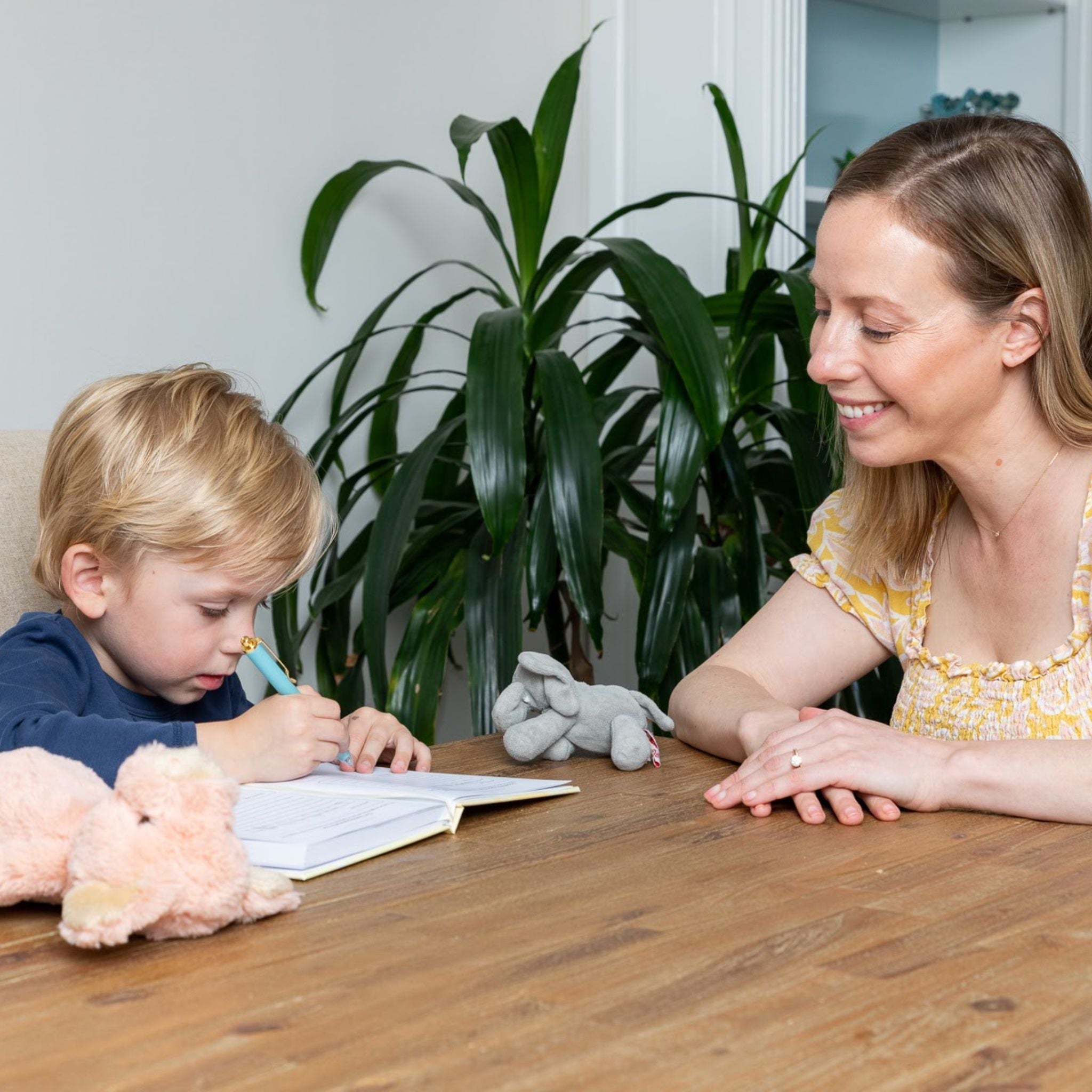 We're So Grateful: A Family Journal