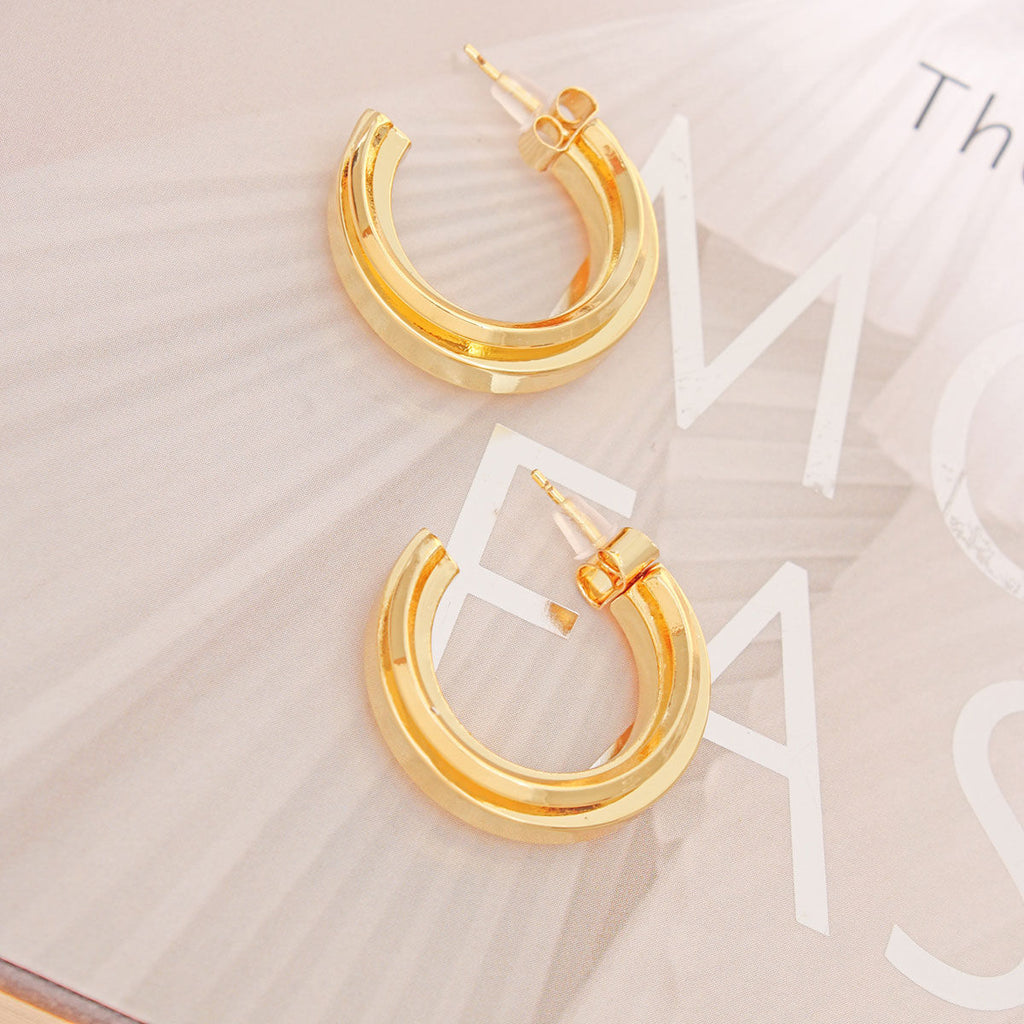 Small 14K Gold Hoop Earrings for Women – Stylish Solid Metal Jewelry