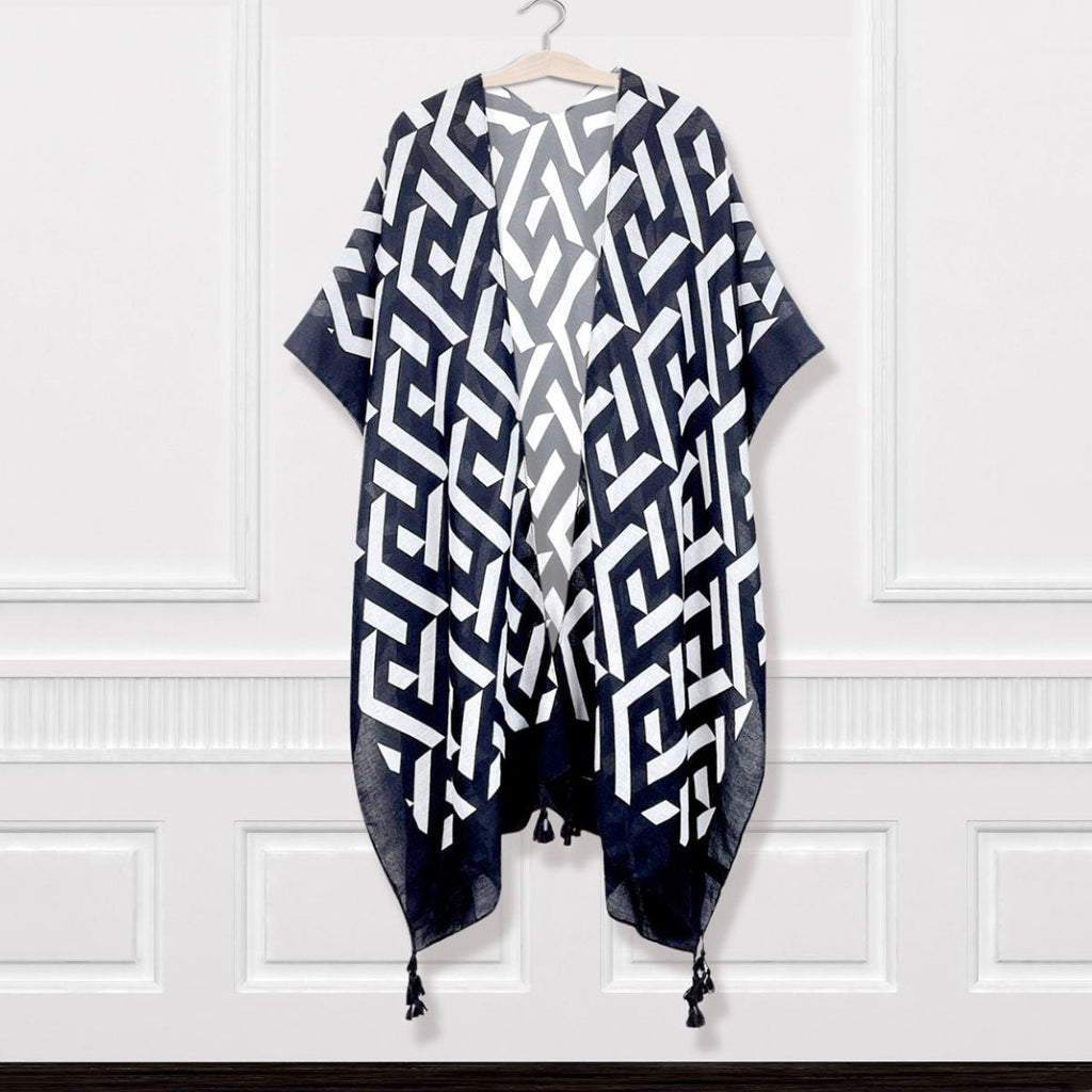 Women’s Kimono Geo Print Black and White Stylish Chic Layered Top