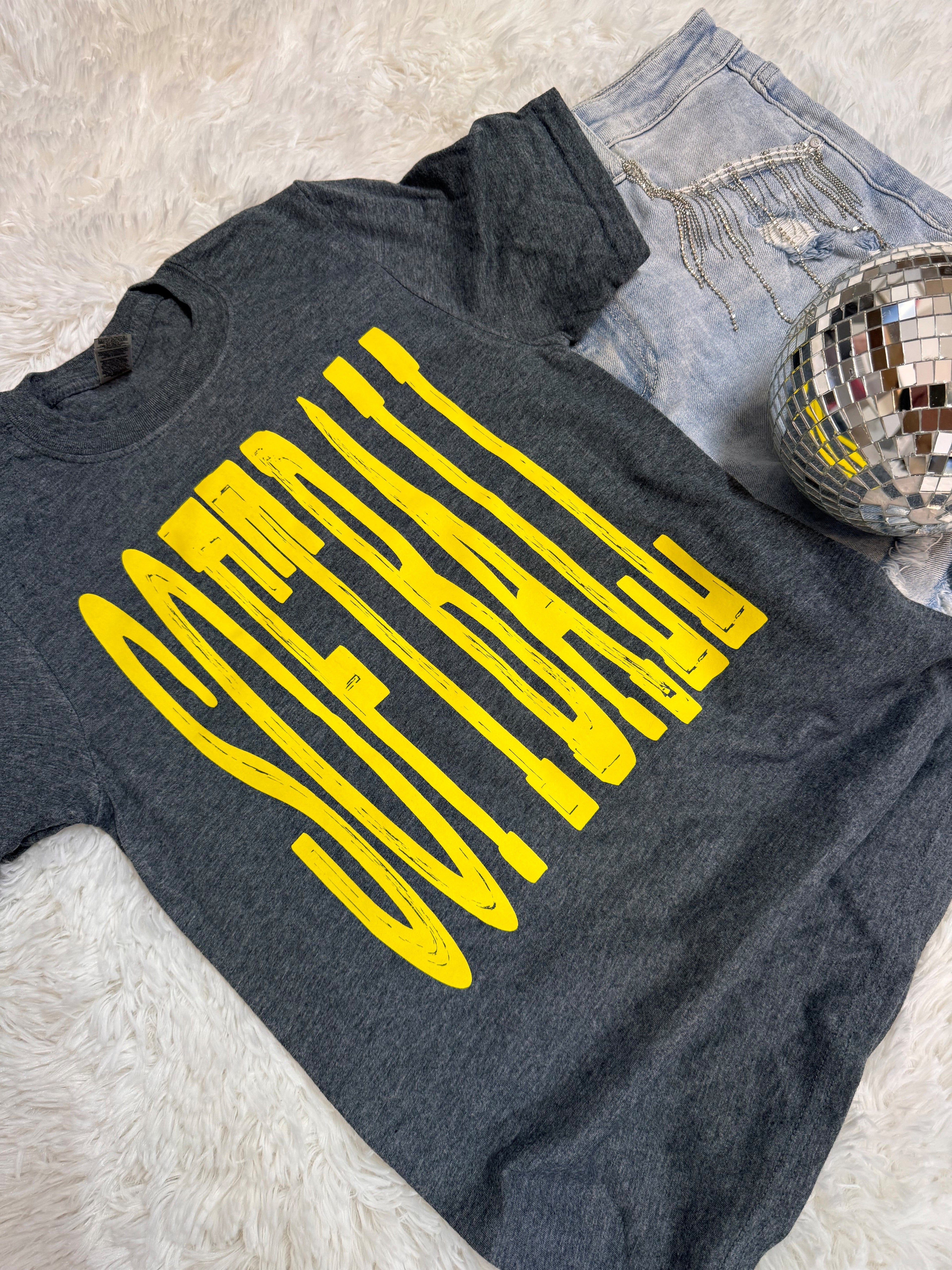 Softball Gildan Graphic Tee